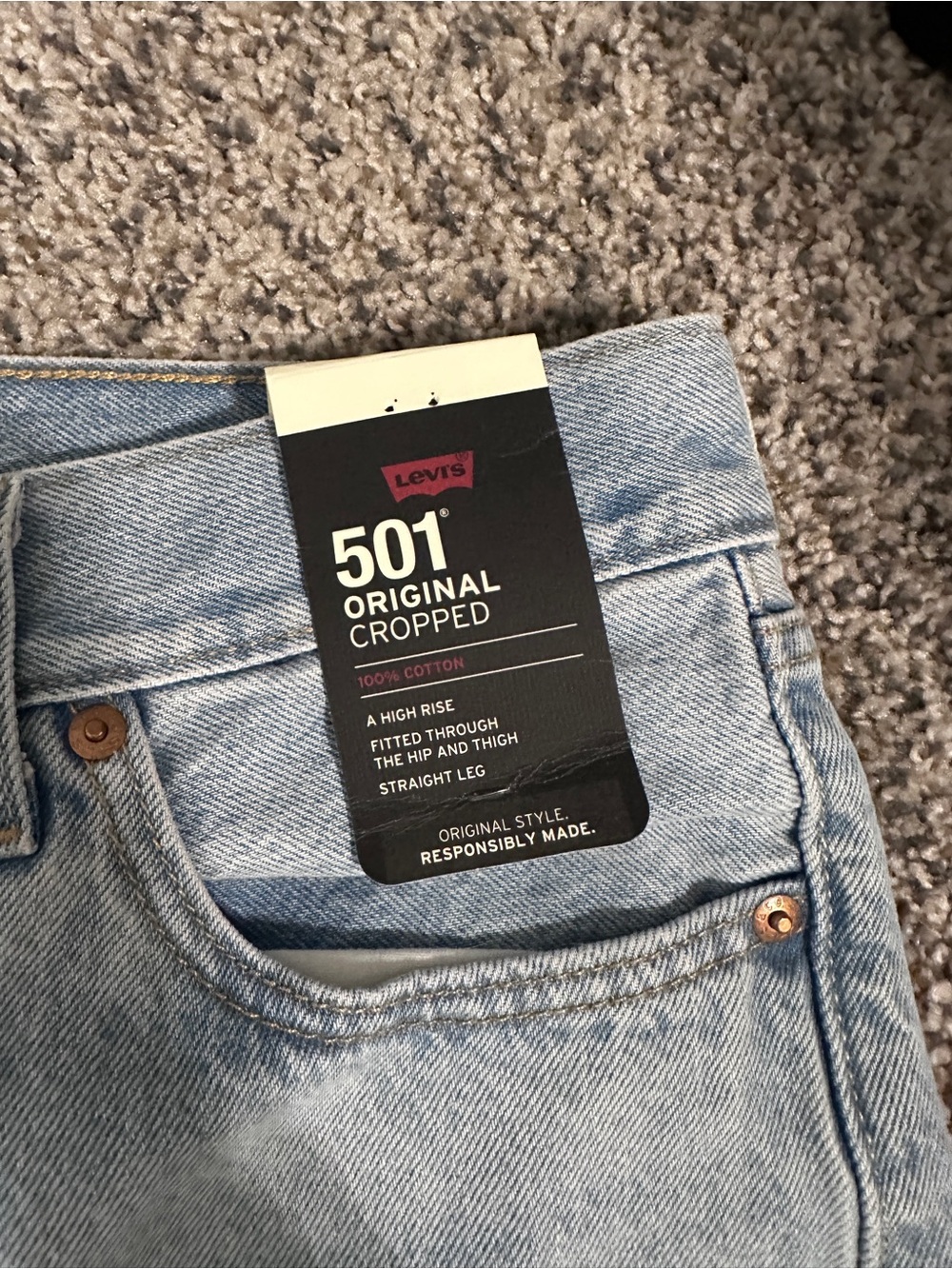 Levi Original 501 Original Cropped Light Wash 29 x 28 - Picture 6 of 10